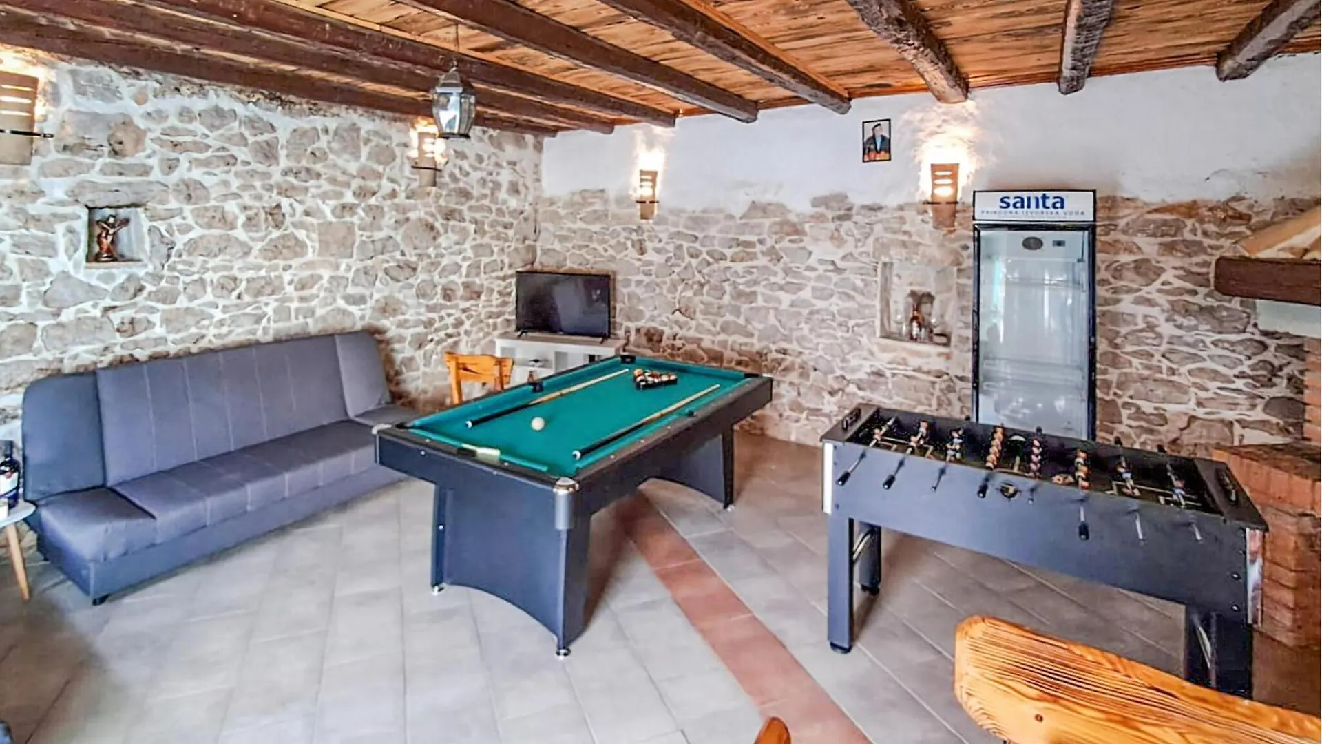 Holiday home Awesome Home In Donje Rastane Croatia